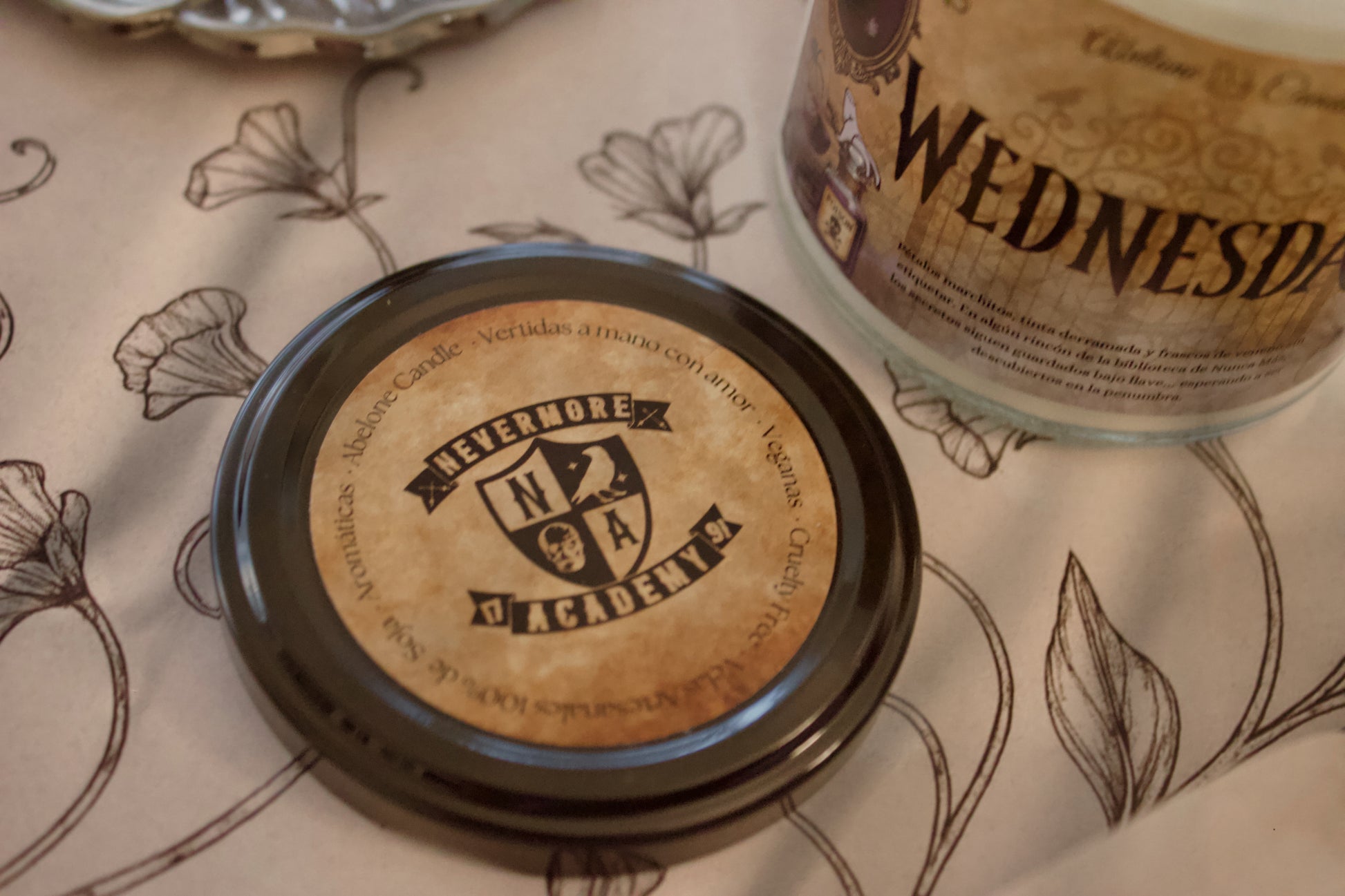 Miércoles Addams -  Wednesday Addams - Abelone Candle