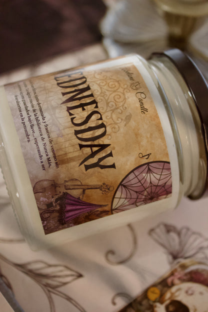 Miércoles Addams -  Wednesday Addams - Abelone Candle