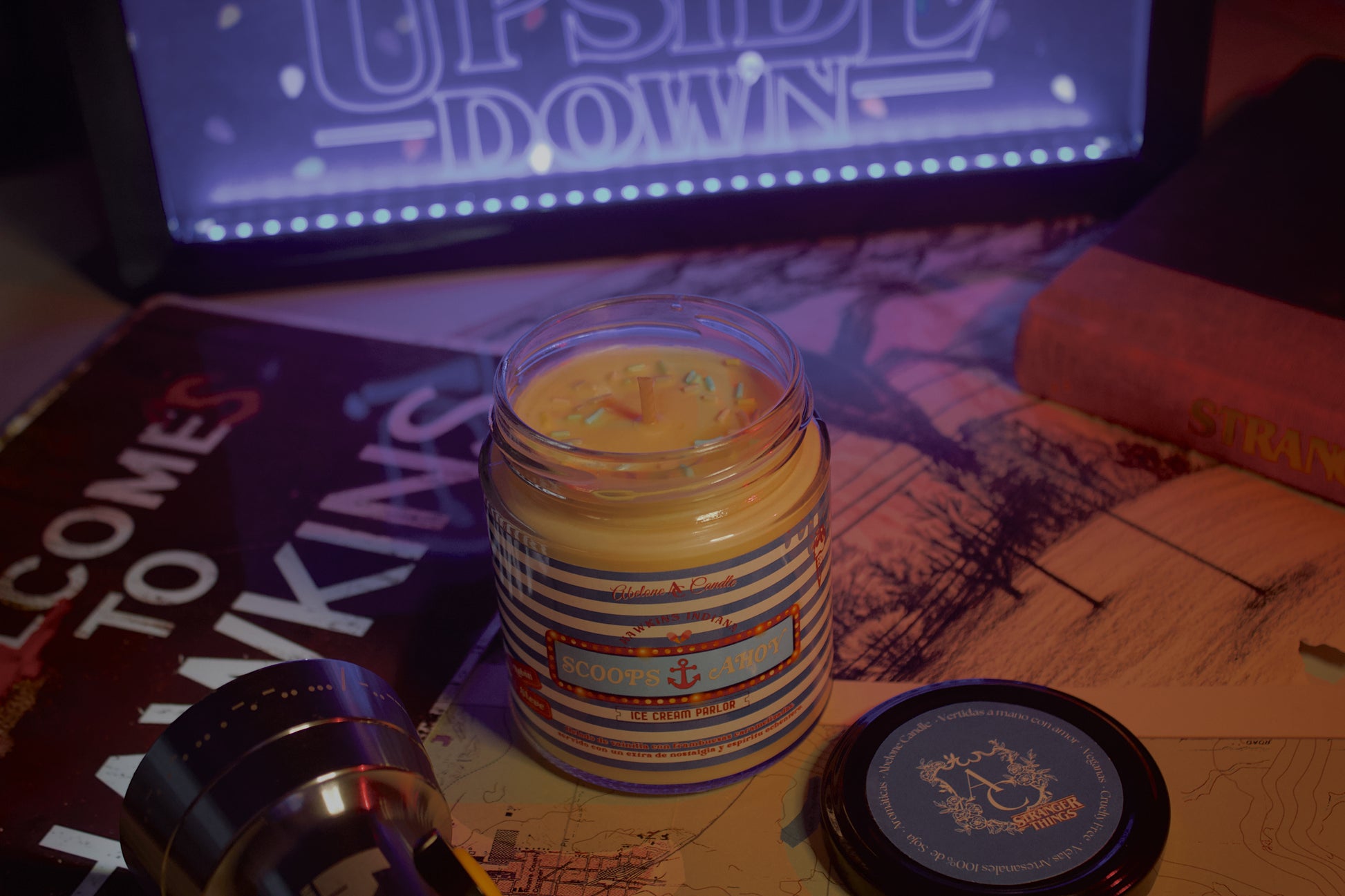 Scoops Ahoy - Stranger Things - Abelone Candle
